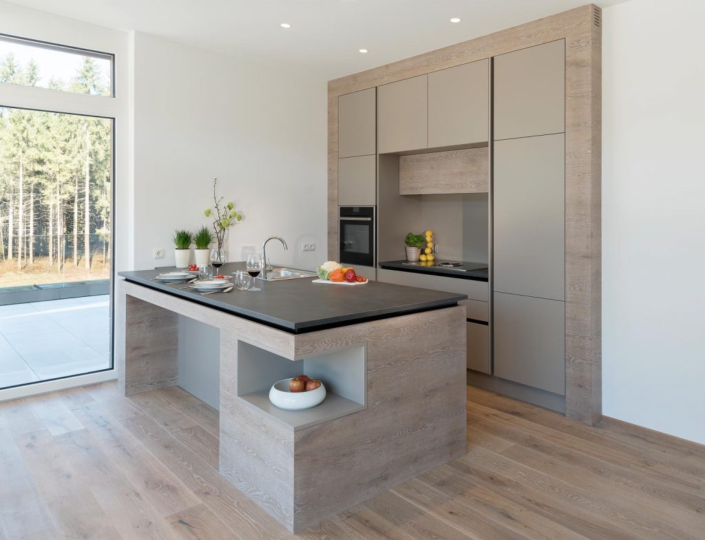 Modernes Küchendesign - Möbeltischlerei Manfred Manzl